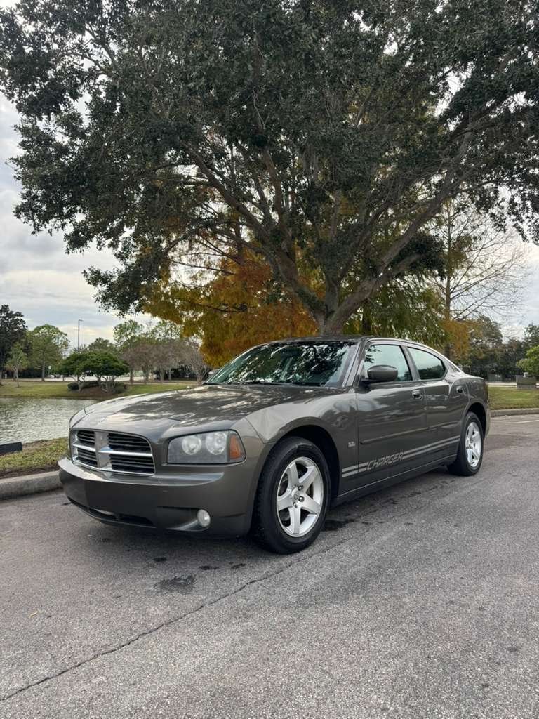 2010 Dodge Charger SXT's photo
