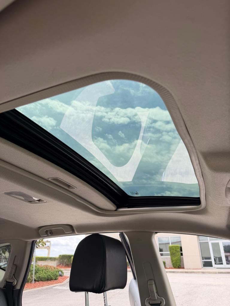 2013 Nissan Rogue SV - Photo 12