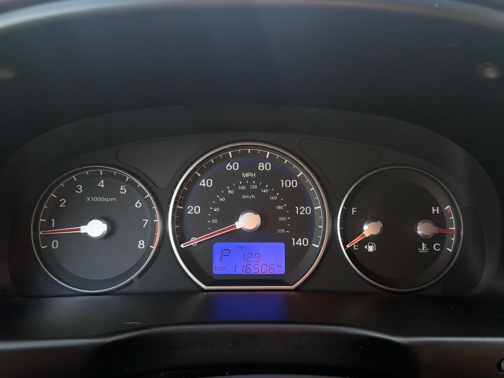 2010 Hyundai Santa Fe SE - Photo 14