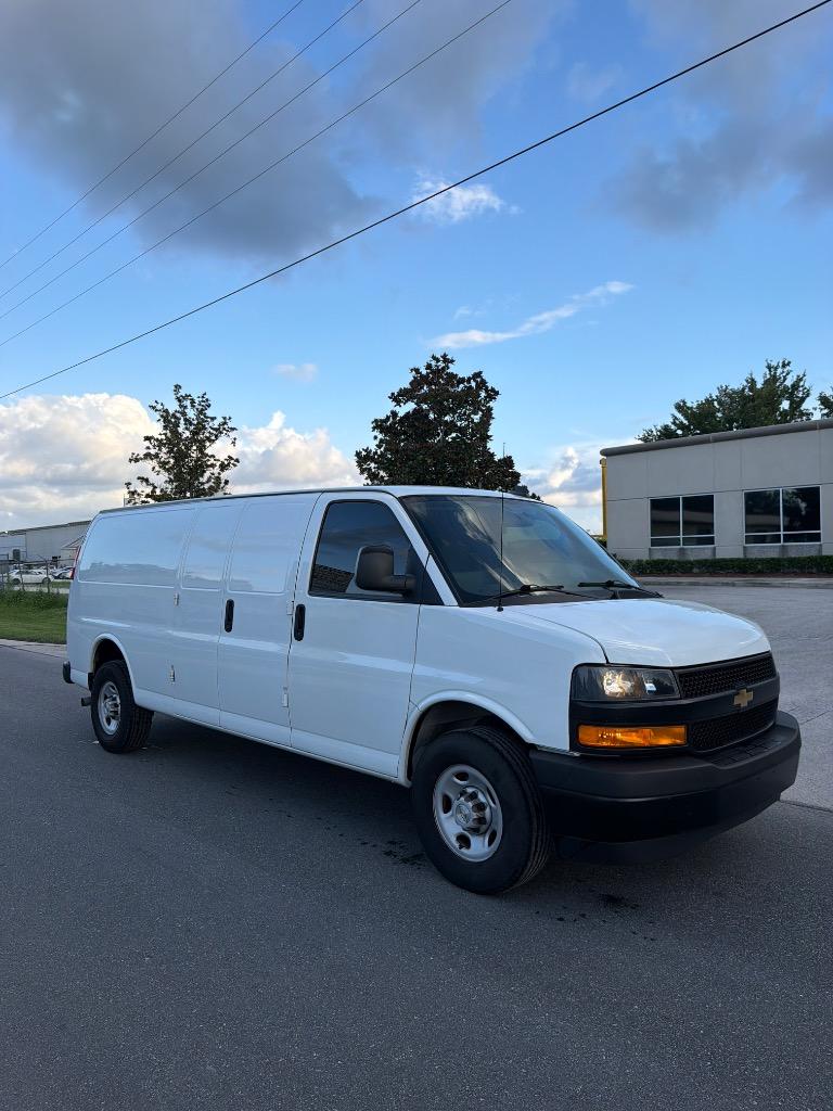 2023 Chevrolet Express Cargo Van